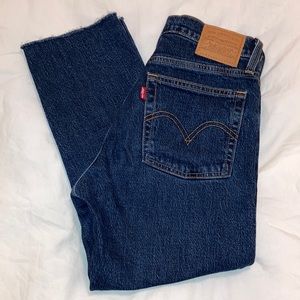 Levi’s Wedgie Jean 25 X 22